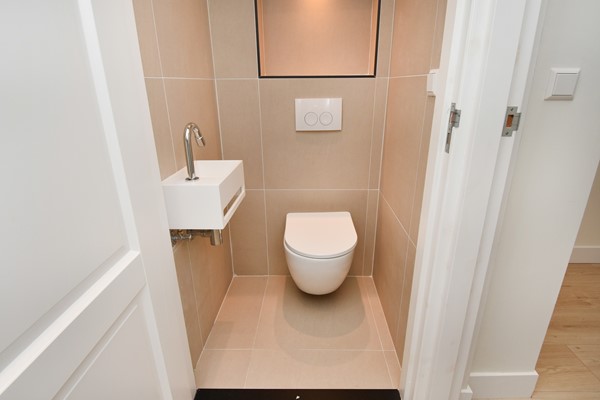 Medium property photo - Van Musschenbroekstraat 81, 2522 AJ Den Haag